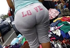 O cara sites pornos lesbicos leva a virgindade de uma jovem mulher magro