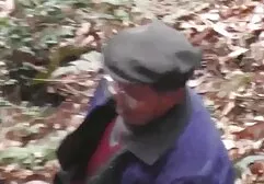 Fofa garoto sucção uma homossexual cara e desfrutando sexo lésbico real boquete de dela