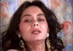 MILF lesbicas safadas xvideos fazendo sexo com um jovem.