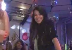 Babe Sarah filme pornô com lésbicas rapidamente sobrecargas amante com pau duro