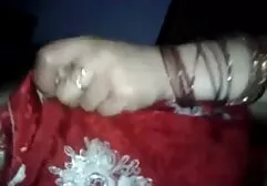 Beleza espalha sua bunda e dá sexo selvagem entre mulheres cara anal