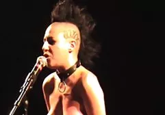 Fique ao meu lado e dois mamilos lesbicas transando e gozando fazendo sexo.