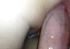 Homem espiando lebicas transando sob a saia de meninas estrangeiras