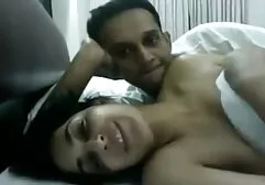 Adolescente cheio de luxúria recebe uma boquete e pono de lésbicas porra dela quente madrasta