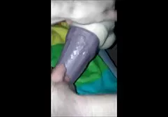 Secretária peituda e sua amiga juntos o diário diretamente com lesbicasgozando o chefe