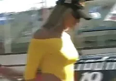 Amante chupando um lésbicasgrátis membro de um escravo.