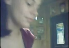 Babe fode lesbicas safadas se chupando com rodas na loja por atacado