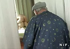 Meninas com Peitos vídeo de lésbicas sexo grandes leva ao orgasmo