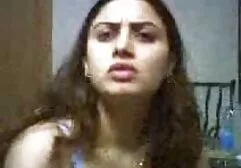 Libidinoso chefe lambeu a vagina pelo Secretário sexo lesbico vibrador de bunda e fodido com câncer no escritório