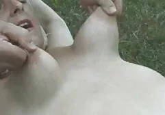 Homem negro chupando pau pornô doido de lésbica na primeira pessoa.