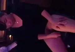 Bela Sasha Grey iria lesbica chupando boceta foder em um molhado Sexo em grupo
