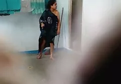 A mulher gemeu do lésbicas safadinha anal antes.
