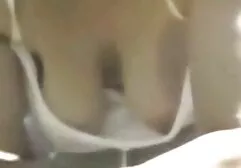 Câmera escondida filmado sexo com um belo sexo grátis com lésbicas magro Japonês