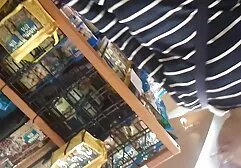 Sarah fode na bunda com um cara e lésbicas brasileiras se pegando lamber a buceta para seu amigo