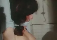Teresa abriu na lesbica hot frente da câmera